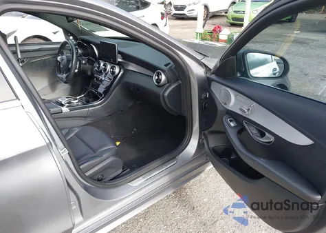 2015 Mercedes-Benz C 300 Sport from USA, damaged, VIN 55SWF4JB2FU044915